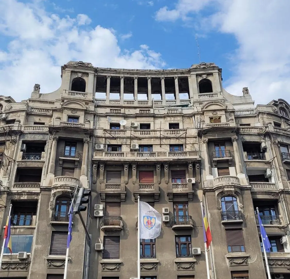 Cozy Two Room Apartment - Heart Of The City - Victoriei 2, Old Town Bucharest Romania